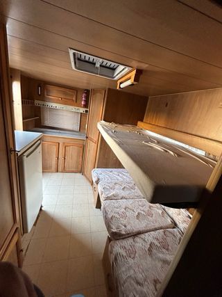 Se Vende Caravana de menos de 750 roller ALUHA 420