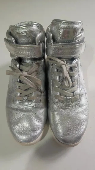 ✅Tenis Michael Kors Plata