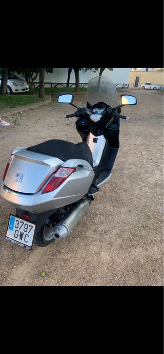 Peugeot Sateli  Scooter Plata Automática