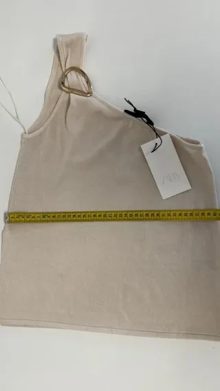 Top asimétrico Zara punto fino crudo T.M
