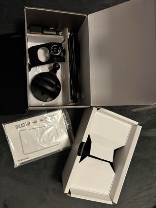 GPS Garmin DēzlCam LGV710 con Dash Cam