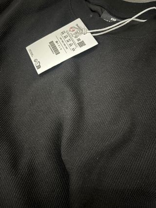 Camiseta Negra Pull&Bear Talla XS