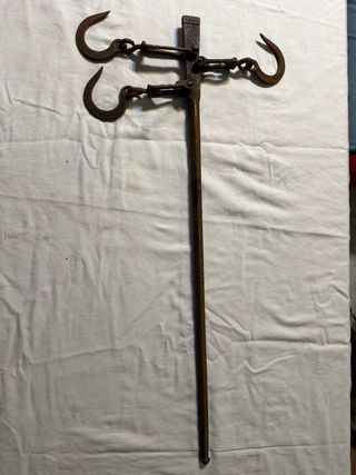 Balanza romana antigua de hierro