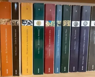 Colección de novela histórica de El País