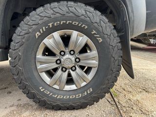 5 Llantas BFGoodrich 265/75 R16