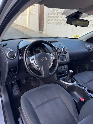 Nissan Qashqai 2012