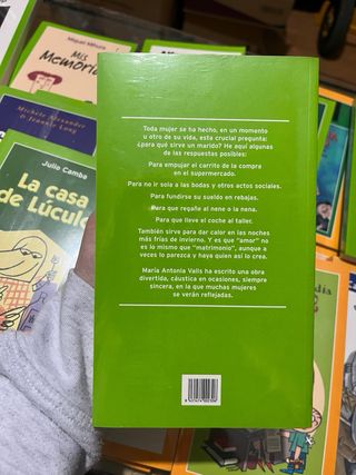 Colección de libros variados