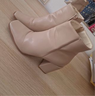 Botines Beige Mujer Tacón Cuadrado