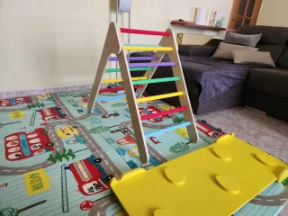 Triángulo Pikler 48x86.5cm Edad 1+ Peso 50kg.