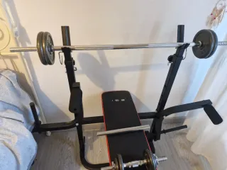 Banco de pesas con discos