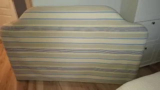 Cabecero tapizado de rayas