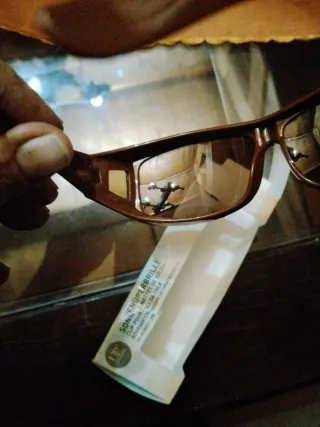 Gafas de sol marrones