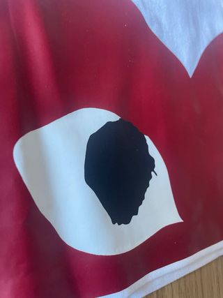 Camiseta Comme des Garçons PLAY Corazón