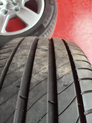 Llantas 16 Grupo VAG con Neumáticos Michelin