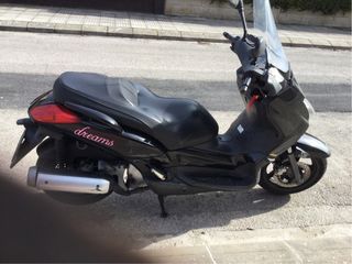 Yamaha Xmax 125 Scooter Automática.