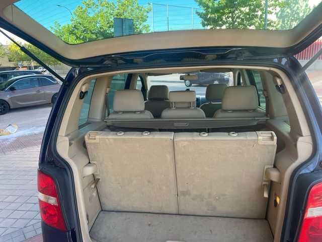 Volkswagen Touran 2005