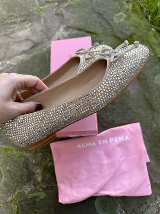 Nuevas bailarinas Alma en Pena Beige Talla 40
