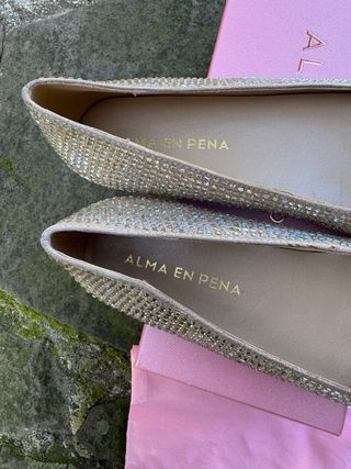 Nuevas bailarinas Alma en Pena Beige Talla 40