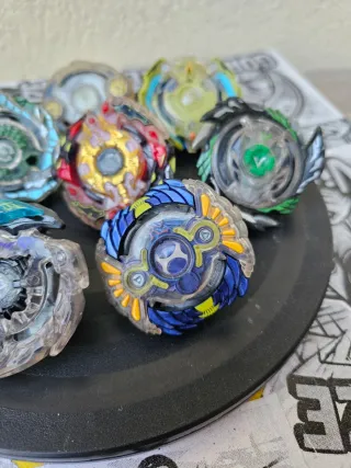 Lote Beyblade Burst Hasbro & Takara Tomy