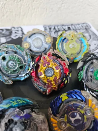 Lote Beyblade Burst Hasbro & Takara Tomy