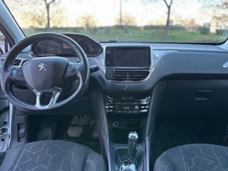 Peugeot 2008 2014