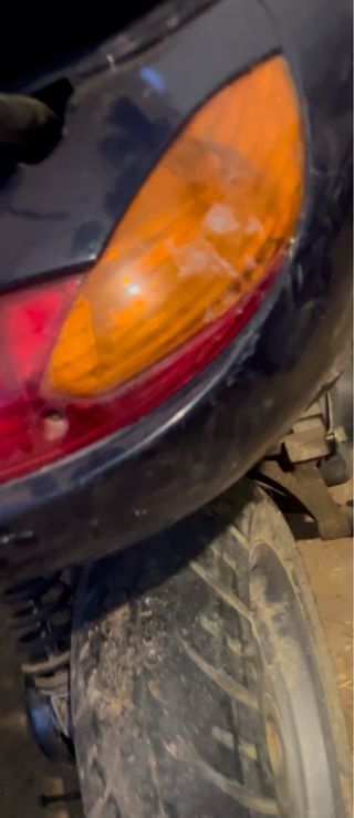 Gualdabarros y tulipa Peugeot Vivacity