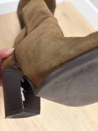 Botines de piel marrón