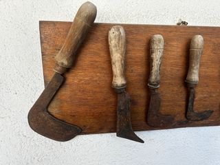 Panel 7 Herramientas Poda Antiguas Madera