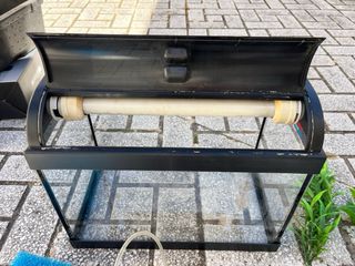 Acuario 20L completo con accesorios