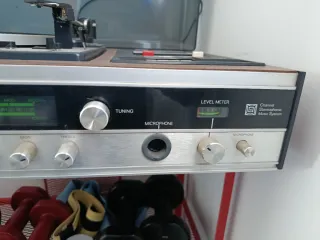 Tocadiscos Dual con Cassette y Radio