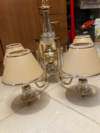 Lámpara de techo antigua dorada y cristal