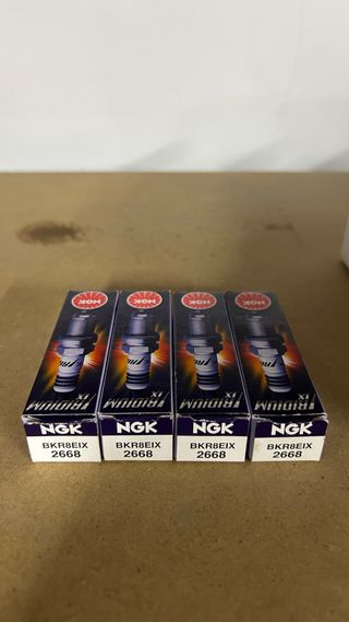 4 Bujías NGK BKR8EIX 2668 Iridium IX