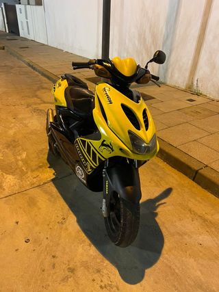 Yamaha Aerox 49cc Scooter