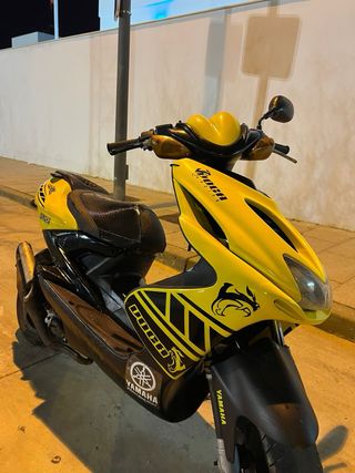 Yamaha Aerox 49cc Scooter