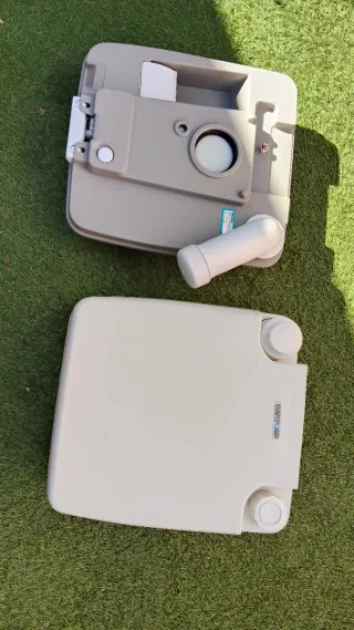 WC Portátil Thetford Blanco