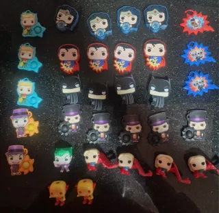 Figuras Coleccionables Kinder Sorpresa DC Comics