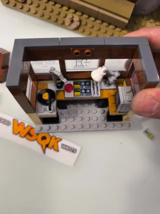 Sticker WSQK Radio 50.000 Watts Lego