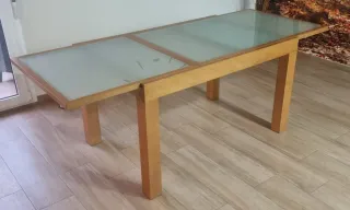 Oferta mesa de madera y cristal extensible