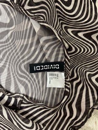 Camiseta Divided Transparente Rayas XS