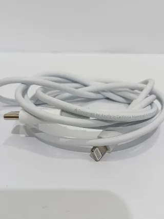Cargador iPhone Original con Cable Lightning