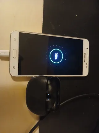 Samsung Galaxy J7 6 Argento/Bianco