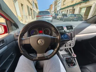 Volkswagen Golf 2005