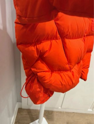 Cazadora Pinko naranja acolchada