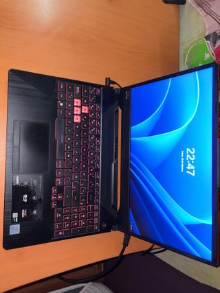 ASUS TUF F15 i5/16GB/512 GTX1650 144Hz