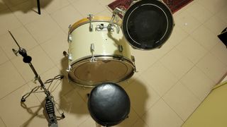 Batería Acústica Bombo 22 thunder Tom 14 silverton