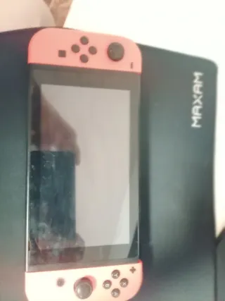 Nintendo Switch Rosa y Negra se cambia por kukirin