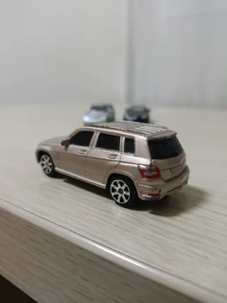 Pack 3 Coches Mercedes 1:64