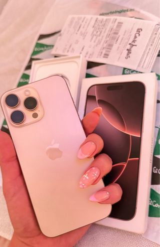 Vendo IPhone 16Pro Max 256GB Desert Titanium