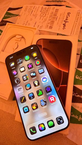 Vendo IPhone 16Pro Max 256GB Desert Titanium