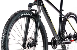 Giant Talon 3 27.5 Hardtail Mountain Bike 2020